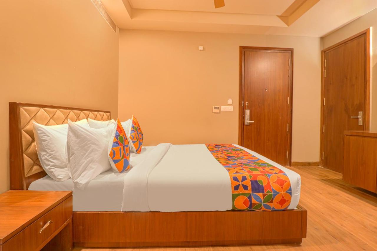 Fabhotel Prime Shanit 델리 외부 사진